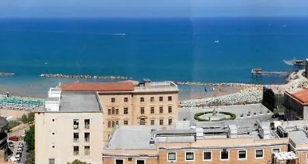 Ferienwohnung Tra Cielo E Mare Vista Panoramica Termoli Exterior foto